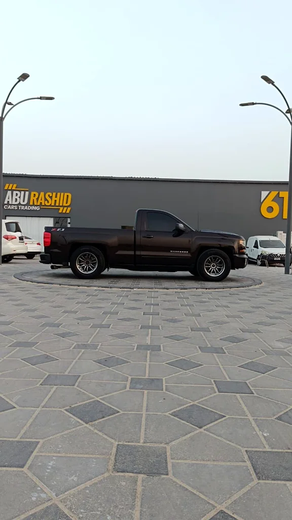 Chevrolet Silverado LT 201863172649393153114
