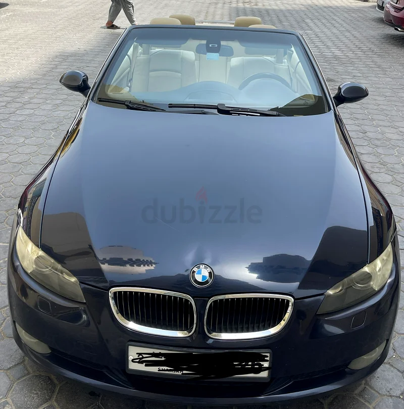 BMW 330i Hardtop convertible632287834912021115