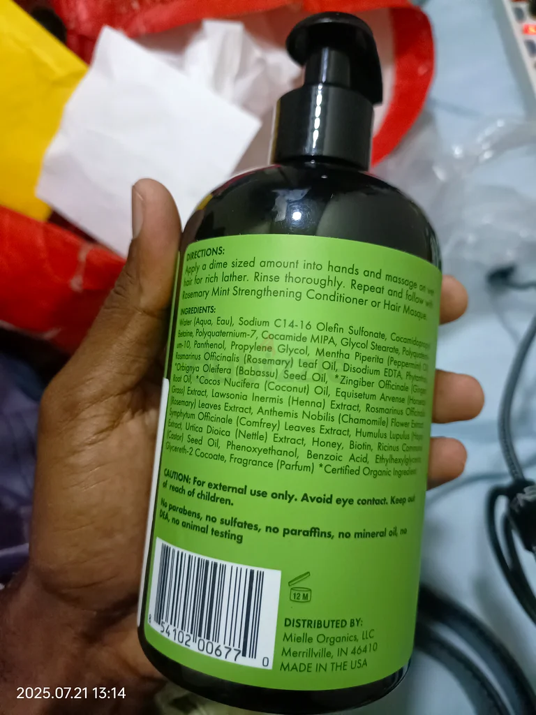 Revitalize Your Hair with Mielle Rosemary Mint Shampoo!63168514819459111