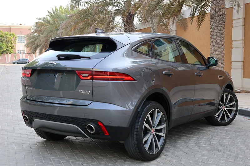 JAGUAR E-PACE P200 AWD SE - GCC SPECS - ACCIDENT FREE - UNDER WARRANTY - FULL SERVICE HISTORY -63221302981123112