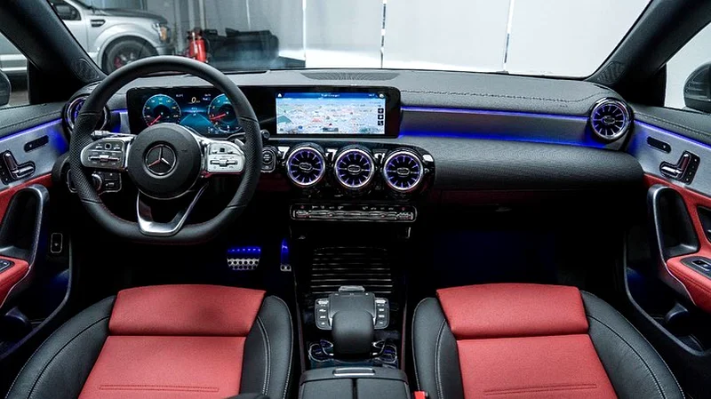 MERCEDES-BENZ - CLA 250 - GCC - 2023 - SUPER CLEAN  - WARRANTY AND FULL SERVICE FROM GARGASH63163858318851114