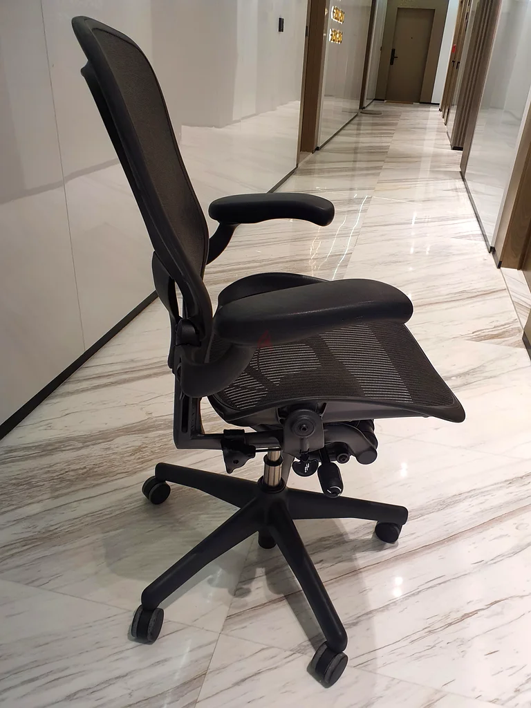 Herman Miller Areon Classic Chairs For Sell63217326717698112