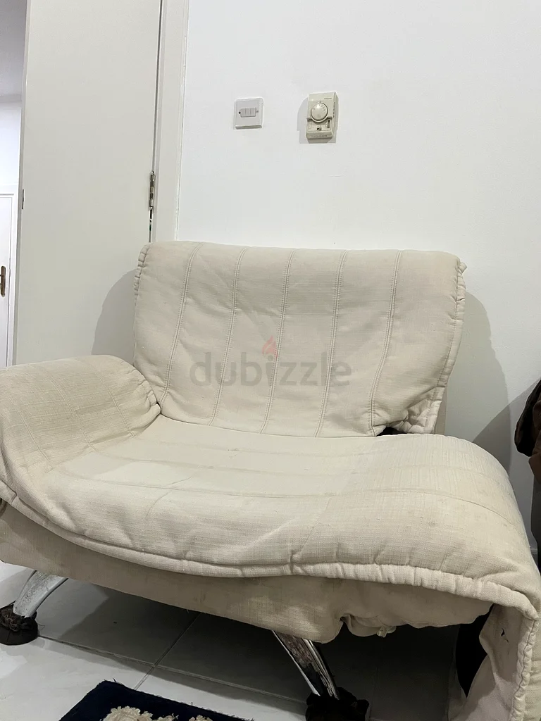 كرسي أريكة للبيع (عاجل)63179391732993112