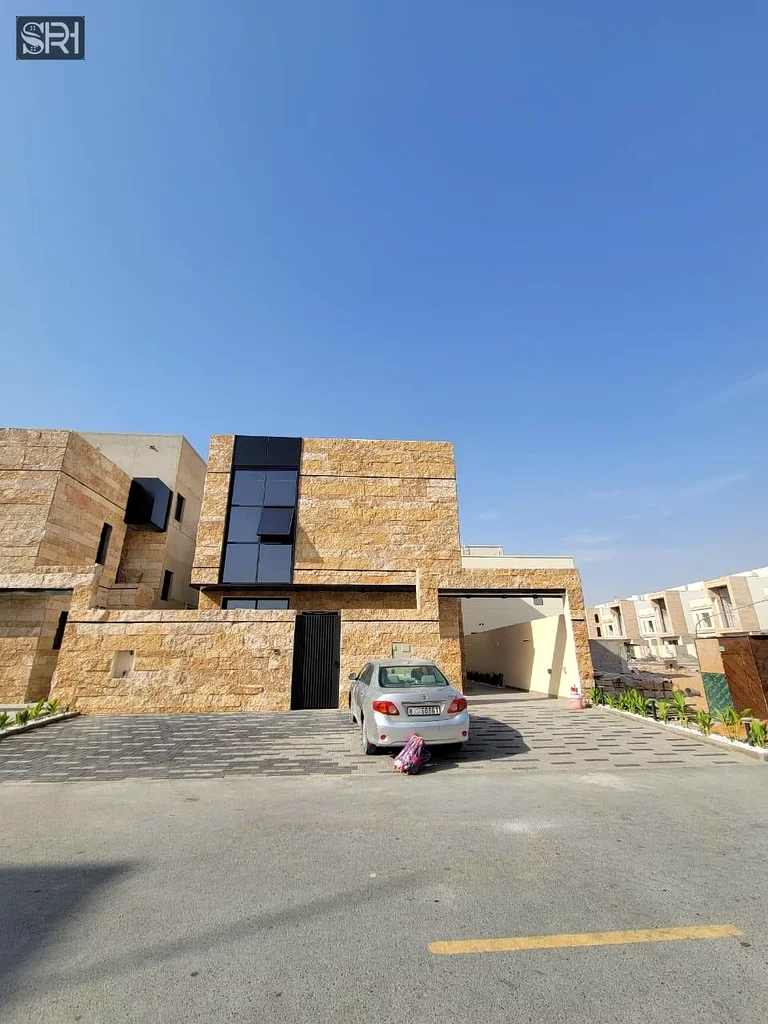 Luxury 6-Bedroom Villa for Sale in Al Bahia - Ajman63881803499011113
