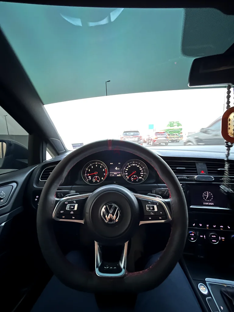 Volkswagen GTI Full Options63151400054274111