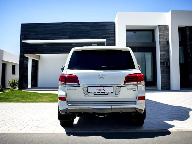 لكزس إل إكس 570 5.7 لتر V8 بلاتينيوم | دول مجلس التعاون الخليجي | خيارات كاملة | حالة ممتازة | كابينة فاخرة واسعة63226738268419113