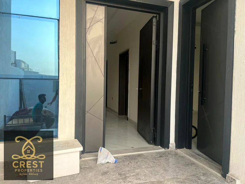 تاون هاوس واسع مكون من 3 غرف نوم للبيع – 1,100,000 درهم إماراتي (السعر النهائي بدون الرسوم)63251865904003112