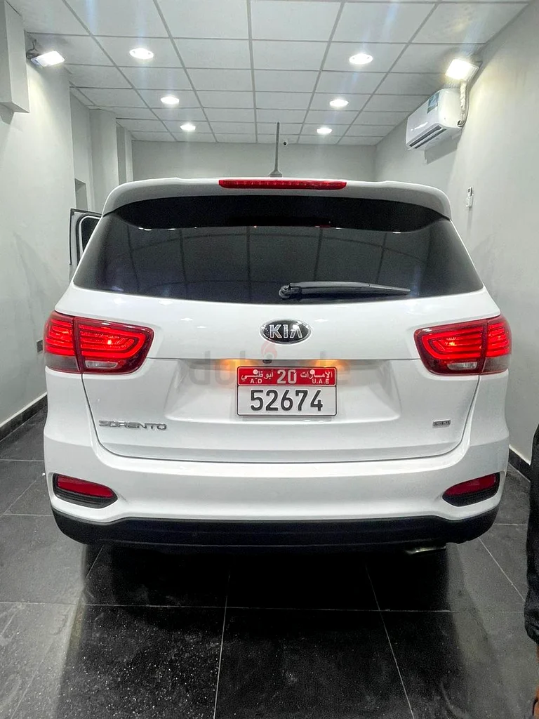 Kia Sorento | Low mileage and very good condition63171298306433113