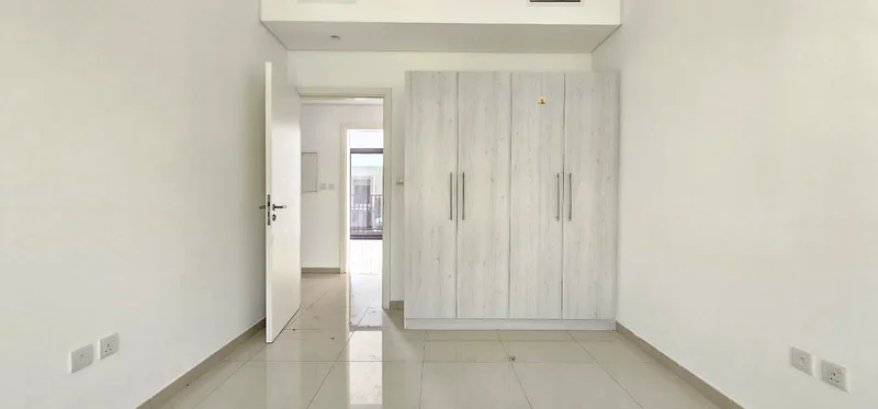 Like brand new 3 badroom  with maid room and balcony Price 100k63299900159619112