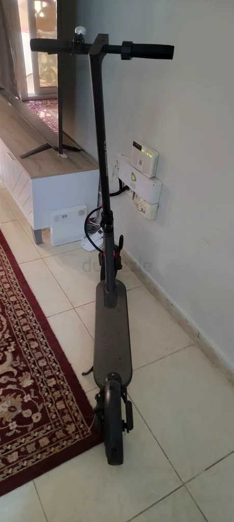 استمتع بالإثارة مع هذه الدراجة الكهربائية الأنيقة!63171757302147111