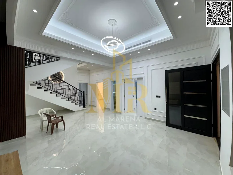 🏡 فرصة ذهبية لامتلاك فيلا فاخرة في الحيلو 2 – مقابل مجمع أزها مباشرةً. 💵 السعر المطلوب: 1,630,000 درهم ✍️ بما في ذلك التسجيل63898888551555114