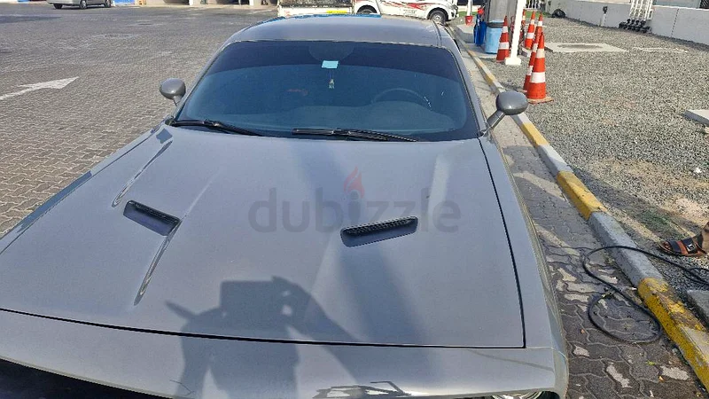 Dodge Challenger, 2015, clean and upgraded63224787886338112