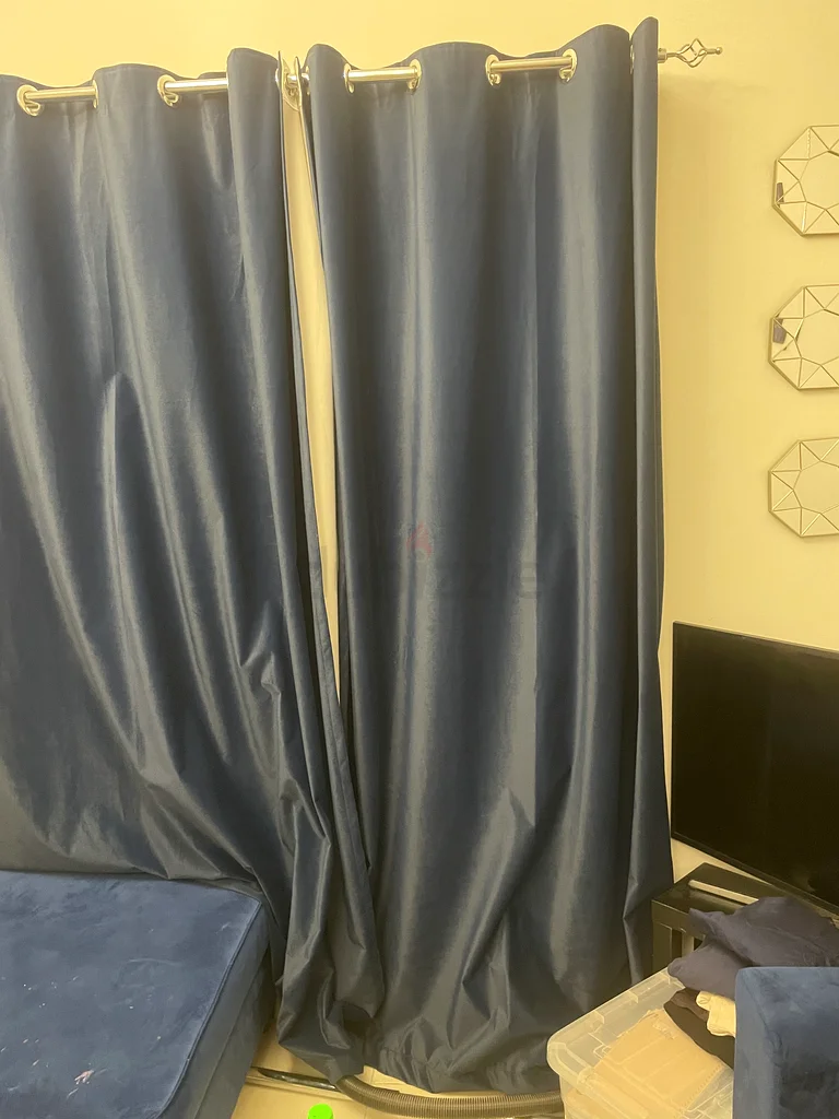Curtains in excellent condition 230x190cm63222346065922111