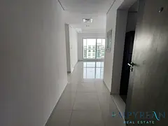 Elegant 1BR Apt - Modern Kitchen Appliances included