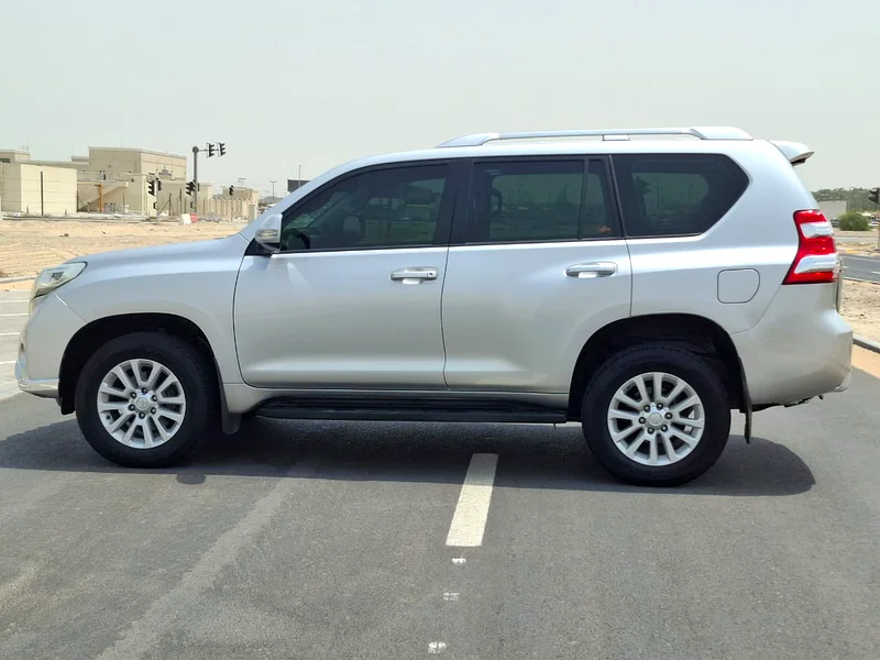 Toyota prado 2016 VXR/463147689161730112
