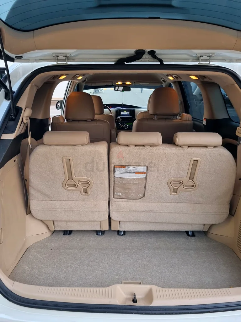 تويوتا بريفيا63147207541634111