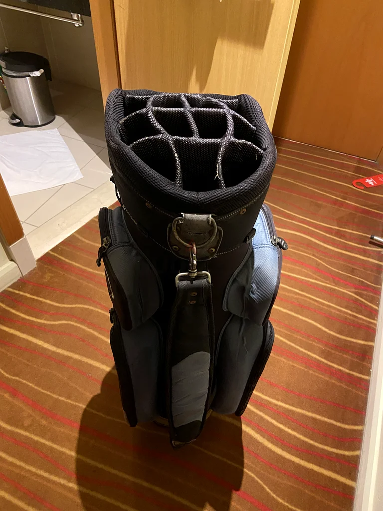 Used golf bag63246244569346113