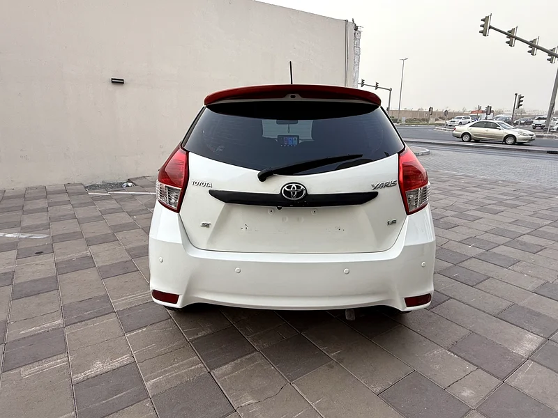 Toyota Yaris 2016 gcc SE good condition63147688082050113