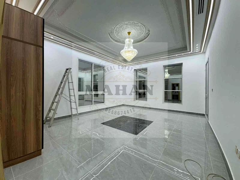 🏡 فيلا فاخرة للبيع | 7 غرف نوم رئيسية | مسبح | موقع مميز63170848479362113