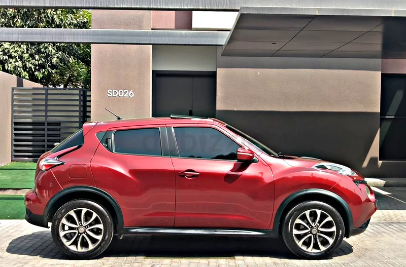 Nissan juke SL - top option- GCC - low mileage!!63227252684034114