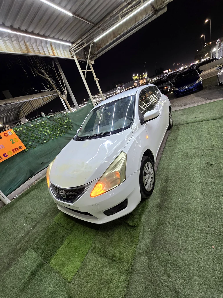 Nissan Tiida Gulf, very clean63148649050881113