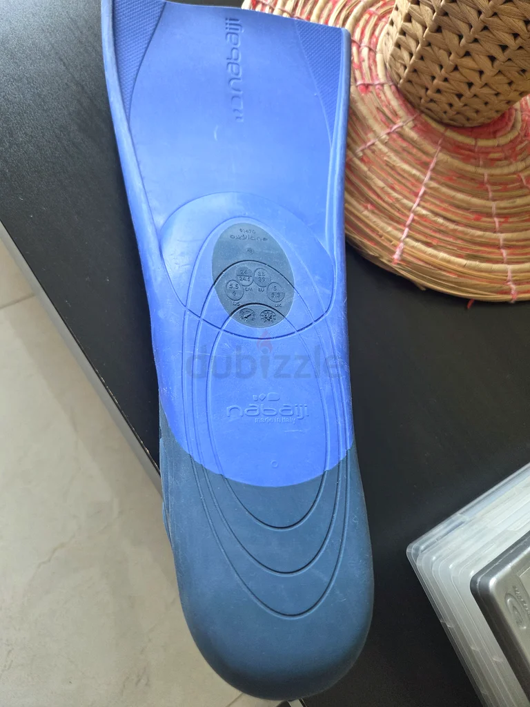 Diving Fins for Thrilling Underwater Adventures!63171314188289111