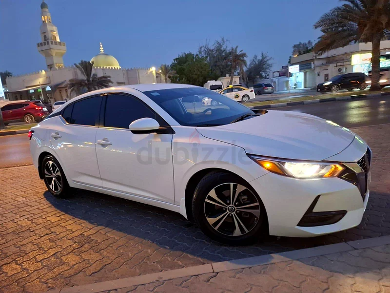 Nissan Sentra 202263147206527875112