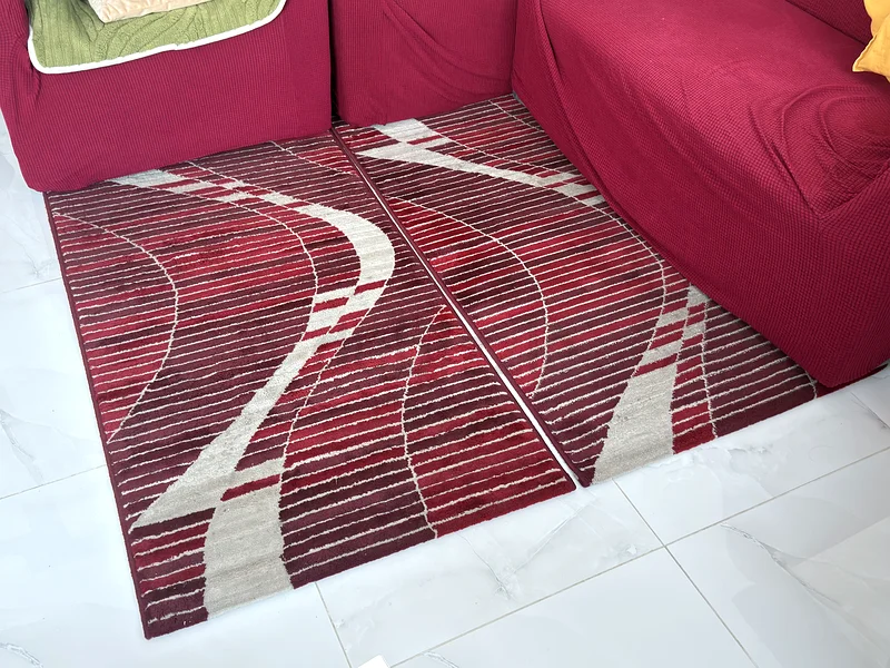 Carpet with free coffe table63184726306563111