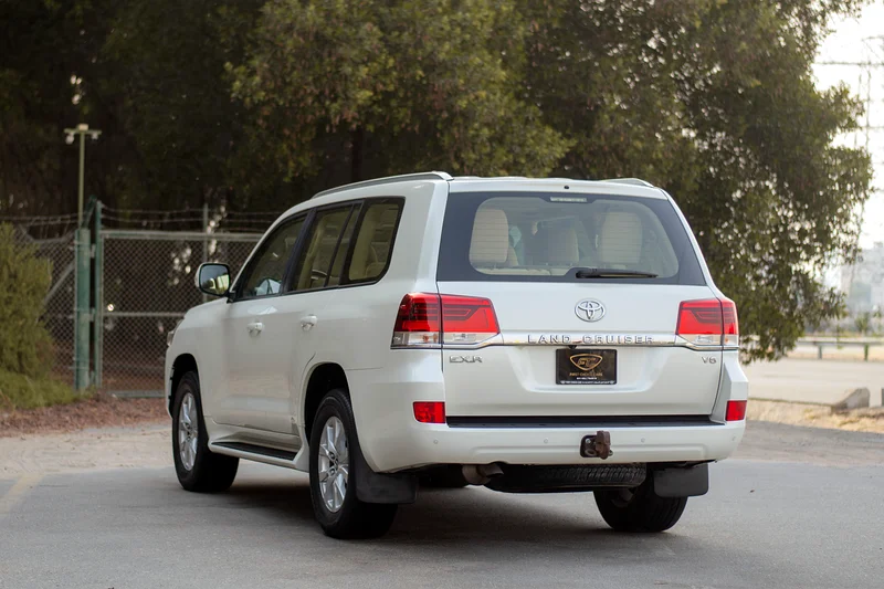 AED 2,829/month | 2021 | Toyota Land Cruiser EXR | GCC Specs | REF#T1658863157882903809114