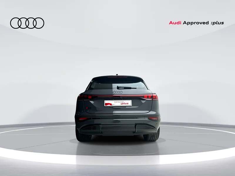 Q6 E-Tron Quattro SUV Progress Black (388hp)63168971534083112