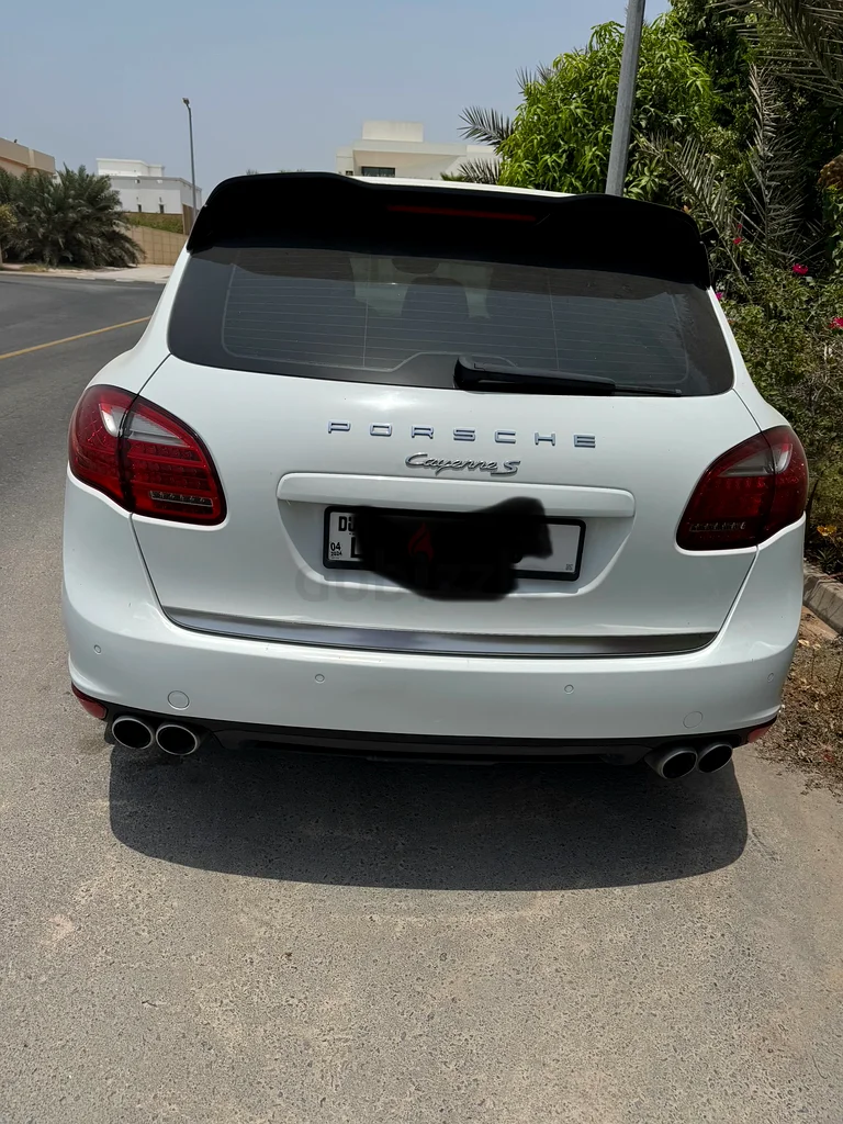 سيكون من حسن حظ قيادة سيارة فاخرة لأنها فاخرة.63168968532355112