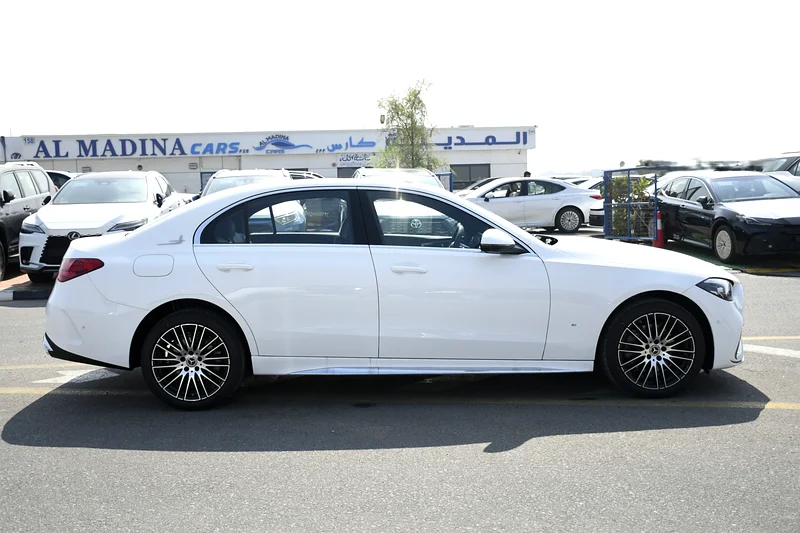مرسيدس C200L 2025 V4 1.5 لتر توربو63230654523522113