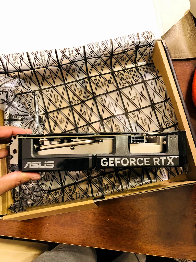 High-Performance ASUS GeForce RTX 4060 8GB Graphics Card632565961784341127