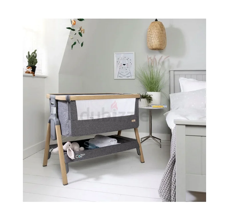 Stylish and Functional Tutti Bambini CoZee Bedside Crib/Co-Sleeper with Breathable Mesh Window63173864417027114