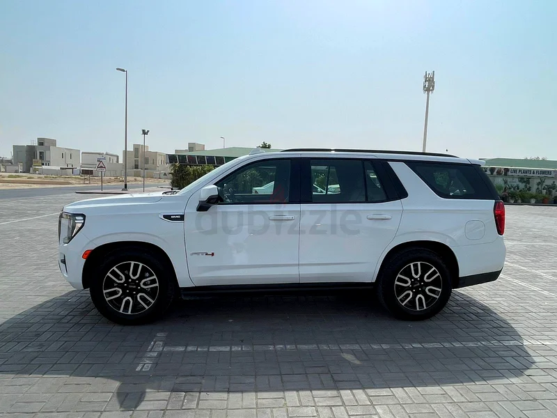 GMC Yukon AT4 5.3L V8 2023 – GCC Specs – Full Option – Excellent Condition63221825451009112