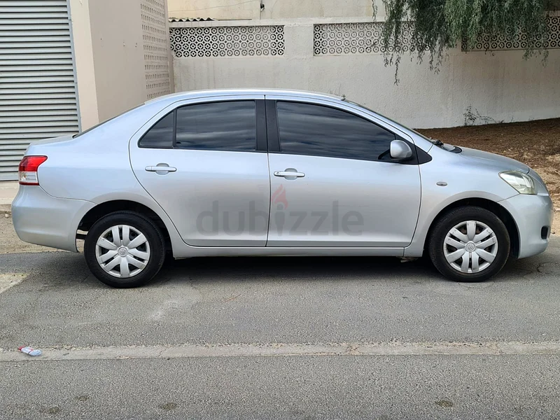 تويوتا ياريس63147209921409112