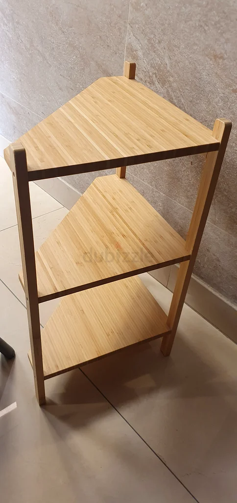 رف راقٍ للمجلات من الخيزران - تصميم موفر للمساحة63218318577027112