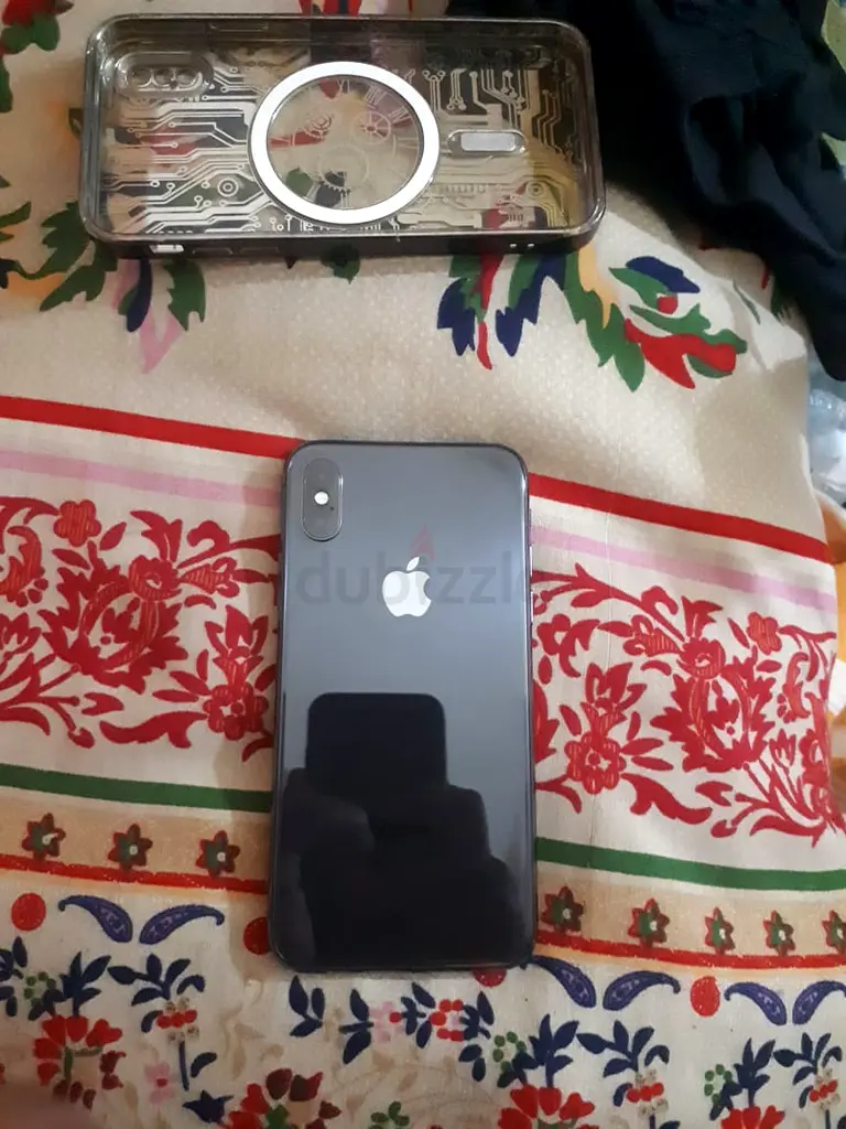 Apple iPhone X - Excellent Condition!
