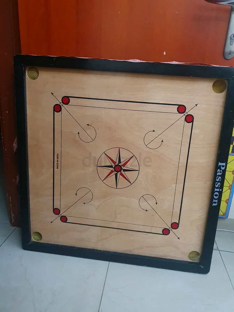 لوحة الكاروم (32×32)63244206337283118