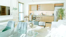 Furnished Luxury 2 BHK Apartment in Burj Crown | Free Utility Bills | 1 minute to Dubai Mall