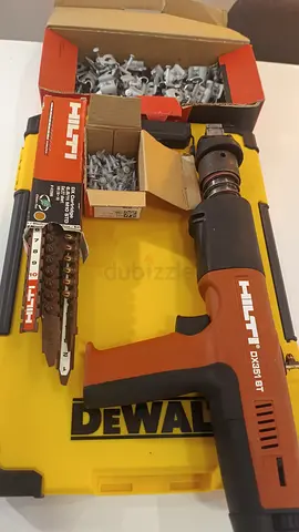 HILTI DX 351 BT FASTENING NAIL GUN