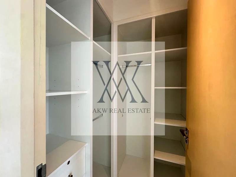 INDEPENDENT VILLA | 3BR + MAIDS+STUDY | VACANT | END UNIT63165699334530114