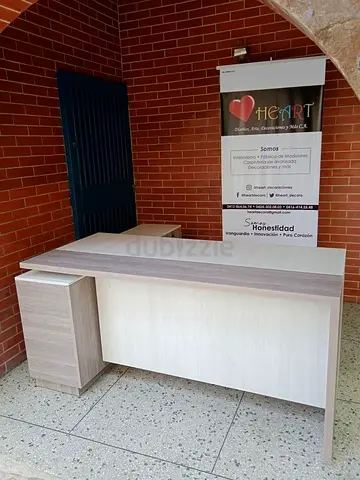 L shaped office Executive Desk