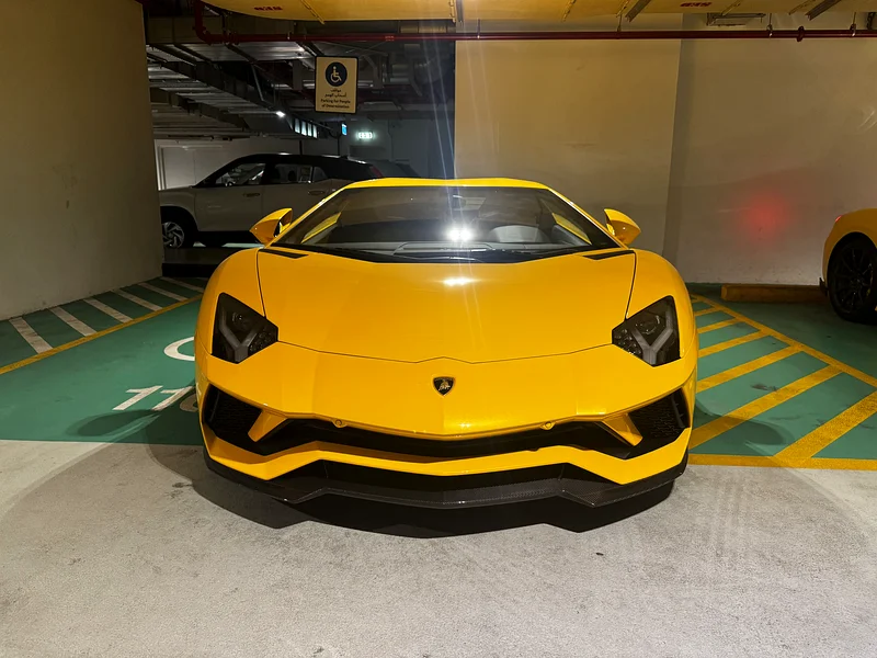 Lamborghini Aventador S 2018 7,000kms63154165773571111