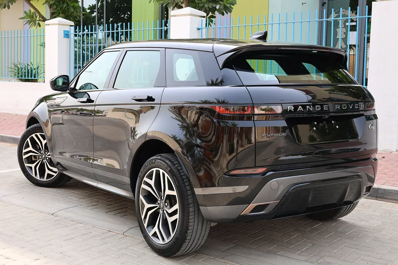 Range Rover HSE R-Dynamic P200-2022-42000KM-UNDER WARRANTY-GCC SPECS63159256270849112