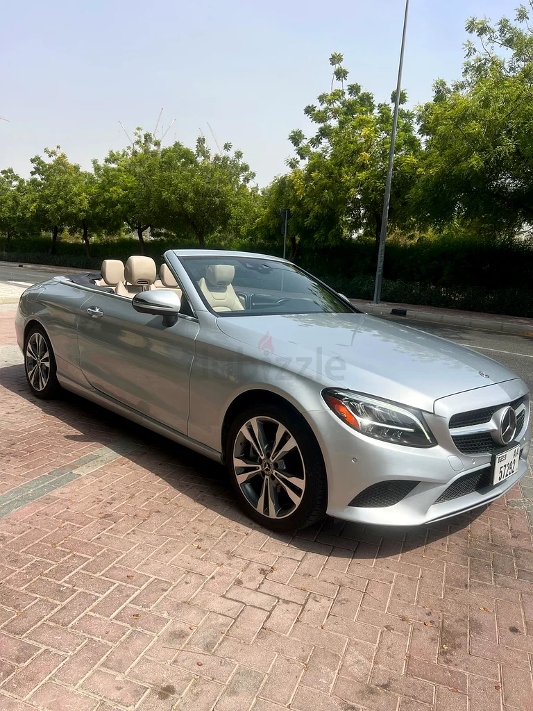 Mercedes C300 Cabriolet 2019 perfect condition63399938485379114