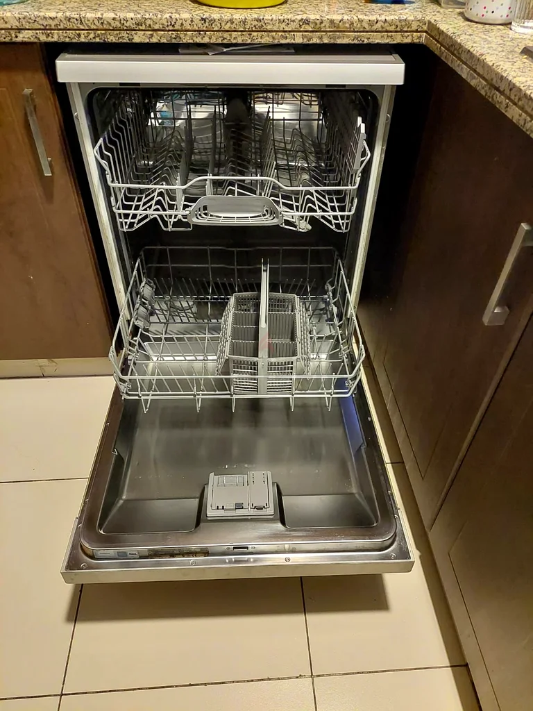 Siemens Free Standing Dishwasher Silver63168523906177111
