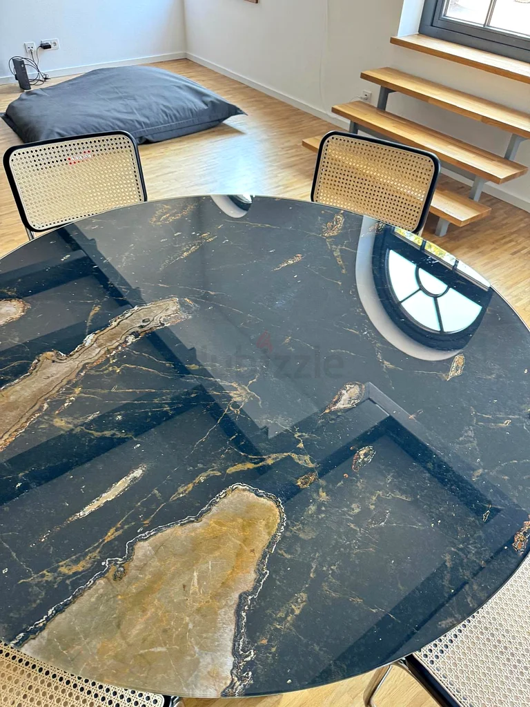 Elegant Marble Round Dining Table - Contemporary Design63191607518083112