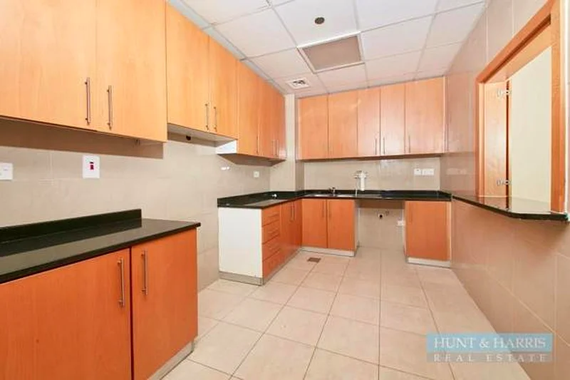 Spacious 2 Bedroom  for Sale in Julphar Tower - Stunning Views63856099845635113