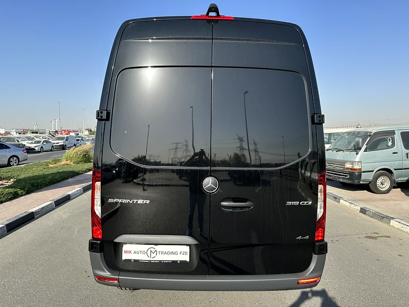 مرسيدس بنز سبرينتر 319 دفع كلي للعجلات 4x463176618972545114